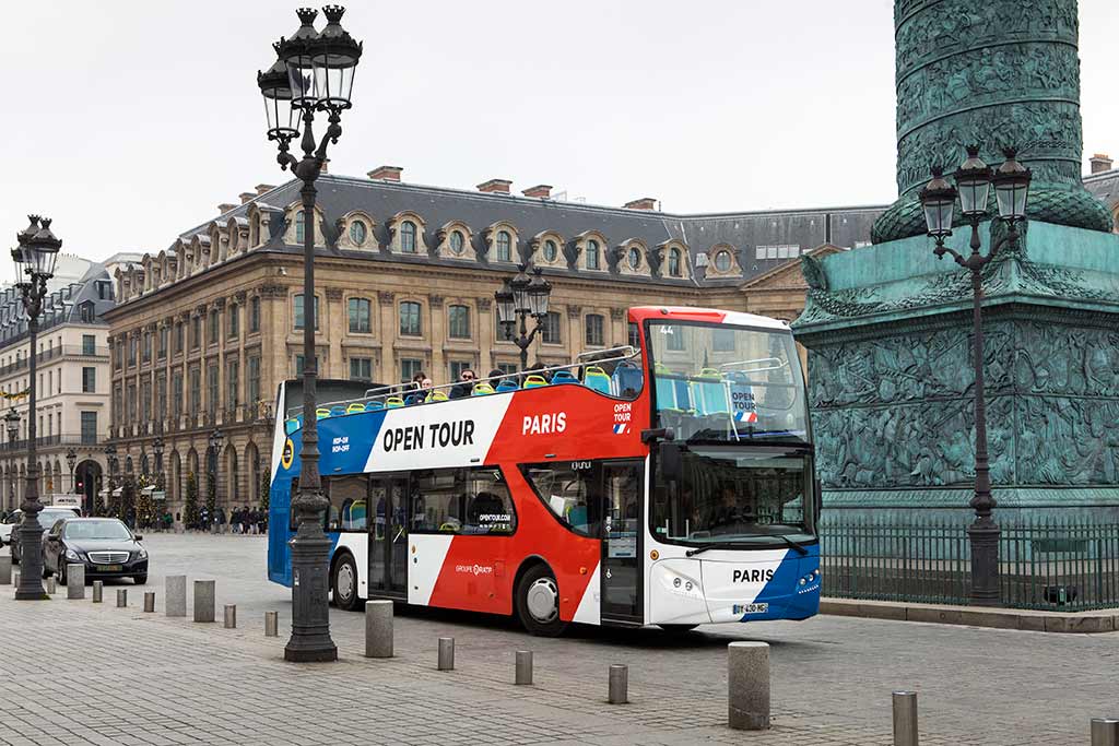 Open Tour sur la Place Vendome dans le 1er arrondissement de Paris